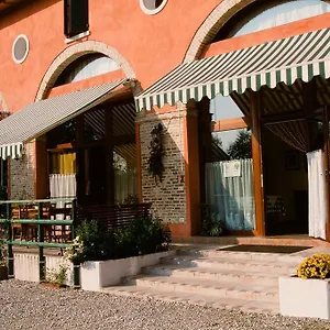  Alloggio per agriturismo La Restera